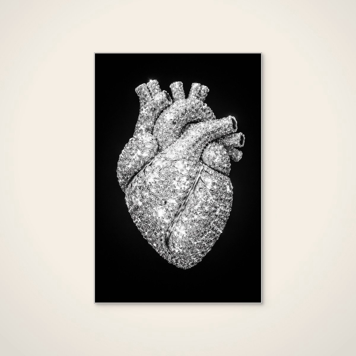 Akoestisch schilderij - 60 x 90 cm - Sparkling Diamond Heart van Josie George - Abstracte wanddecoratie - wit textielframe