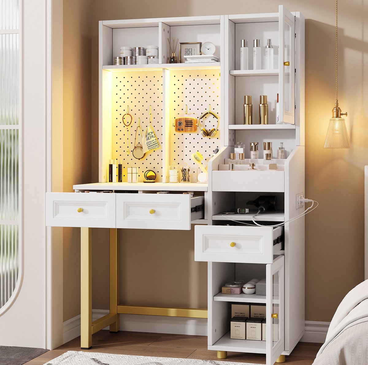 OKWISH Make-Uptafel - Met LED-Verlichting En Oplaadstation - 100x45x156 Cm - 3 Lades En Glazen Kast - MDF Wit Goud