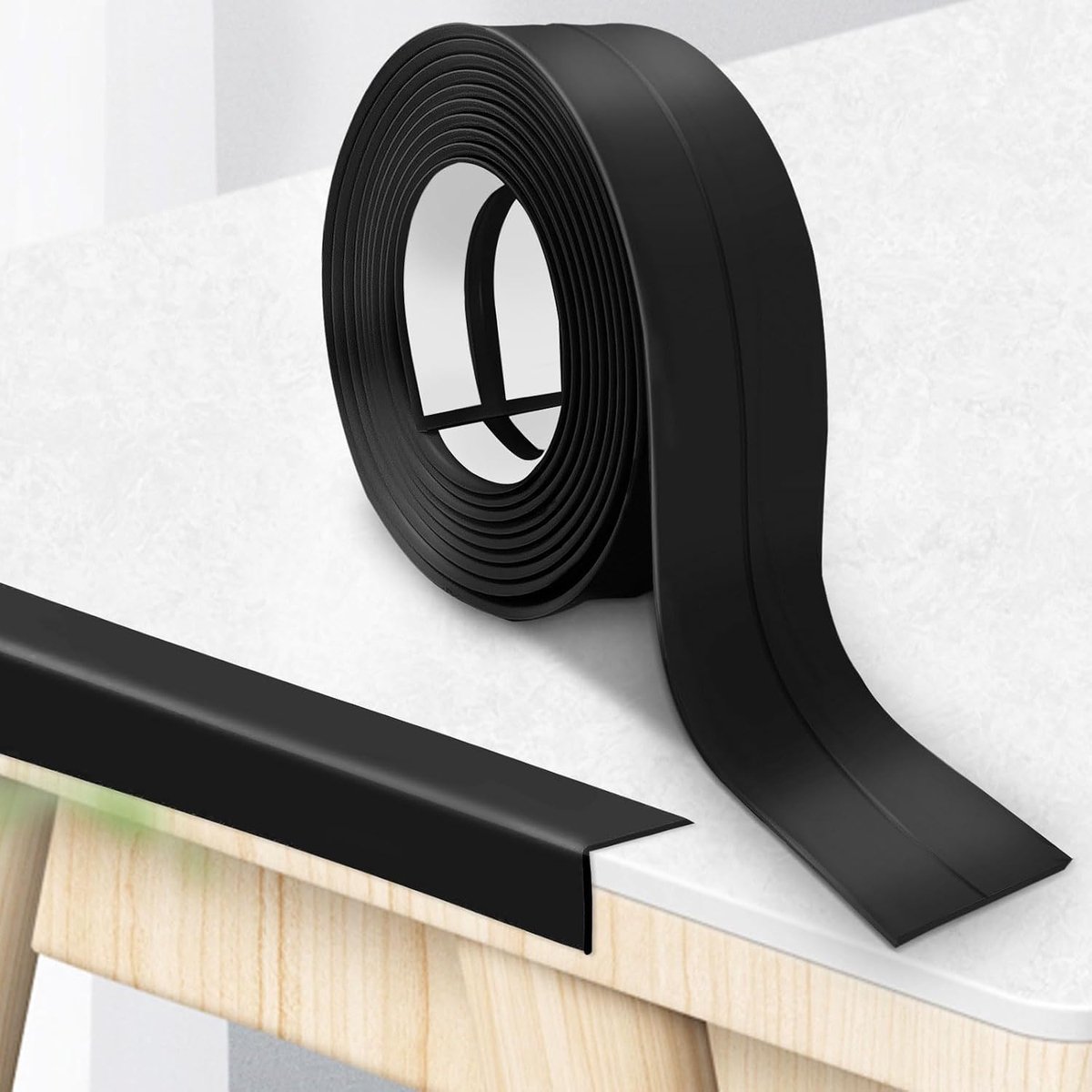 Plint zelfklevend, PVC zachte plint 20 mm x 20 mm x 6 m, flexibele strips, zelfklevend, geschikt voor kantoren, werkkamer, keuken, badkamer (zwart)