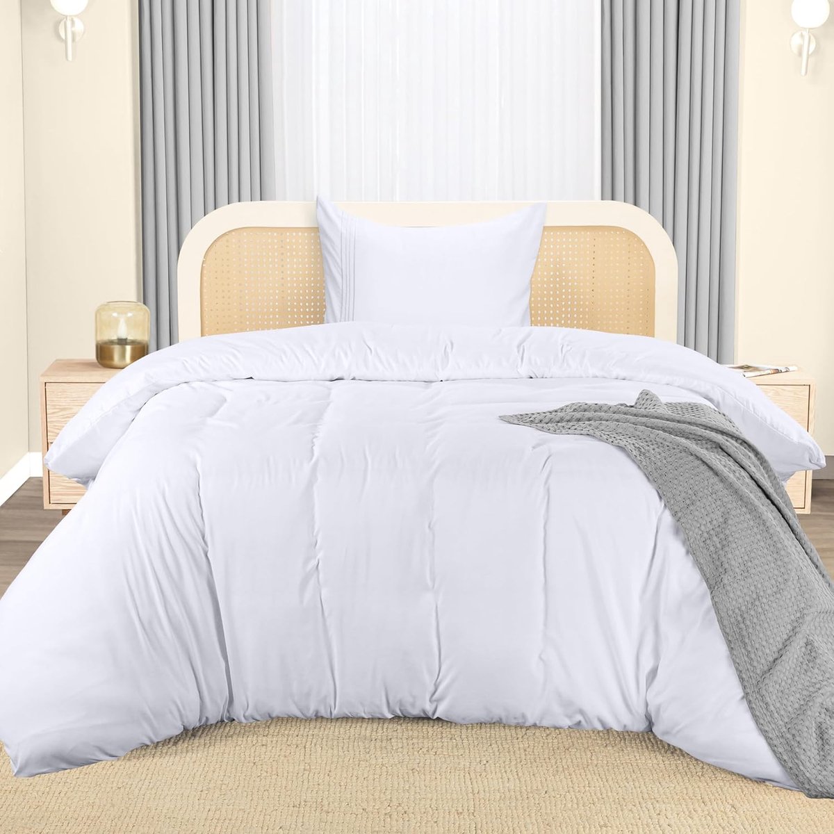 Bedding Dekbedovertrekset - Microvezel Polyester Dekbedovertrek 135x200 cm + 1 Geborduurde Kussensloop 80x80 cm - Wit