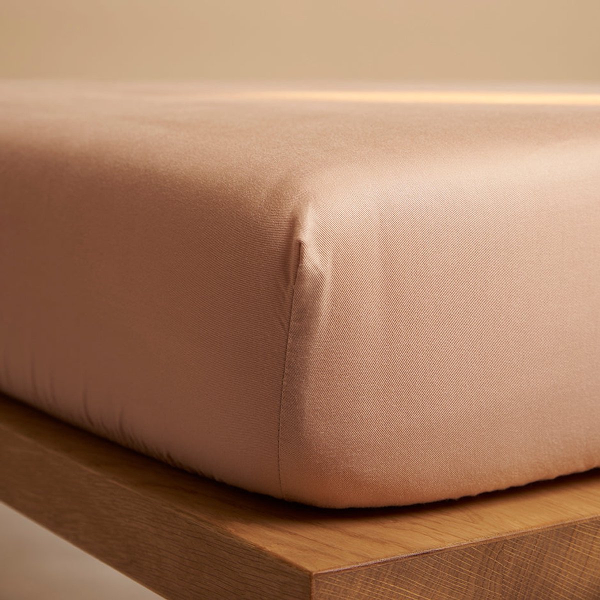 Coco & Cici - TENCEL - Twill Hoeslaken Peach - 140x200x30