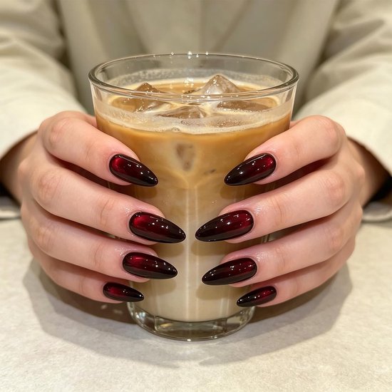 60 stuks Cateye Press On Nails Amandel, glitter zwart rood nagels om op te plakken, Sparkle Bling nepnagels, kunstnagels, herbruikbare kunstnagels om op te plakken voor vrouwen — afbeelding 2