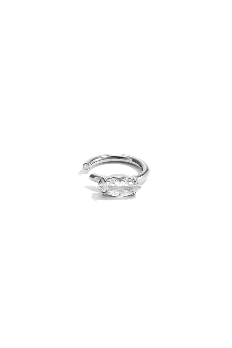 Lumina - Ovale Oormanchetten - Zirkonia - Stainless Steel - - Zilver