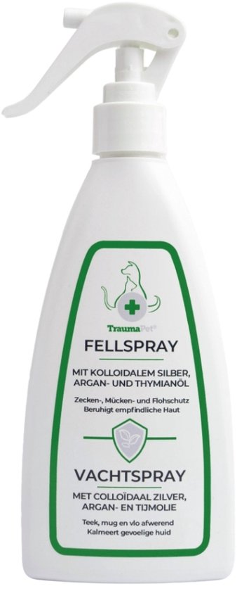 Witte sprayfles met groene opdruk: FELLSPRAY en VACHTS PRAY met Colloïdaal Zilver.