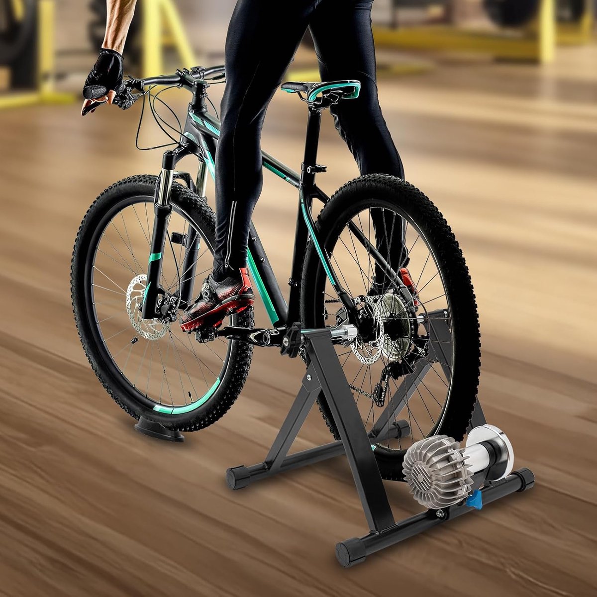 Fiets, fietstrainer standaard instelbaar voor 26-29 inch fietsen 700C fietsen mountainbike racefiets draagvermogen 150 kg 900 W 55 x 48 x 40 cm