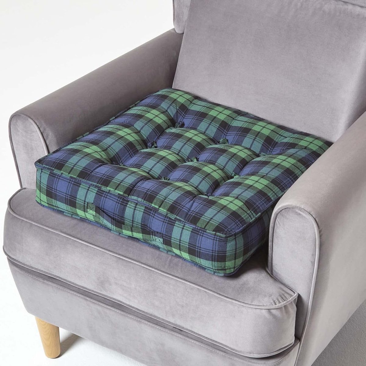 Extra hoog zitkussen orthopedisch met handvat, stoelverhoger, stahulp ca. 50 x 50 x 10 cm, hoes gemaakt van katoen, polyester vulling, blauwgroen geruit tartanpatroon Black Watch tartan