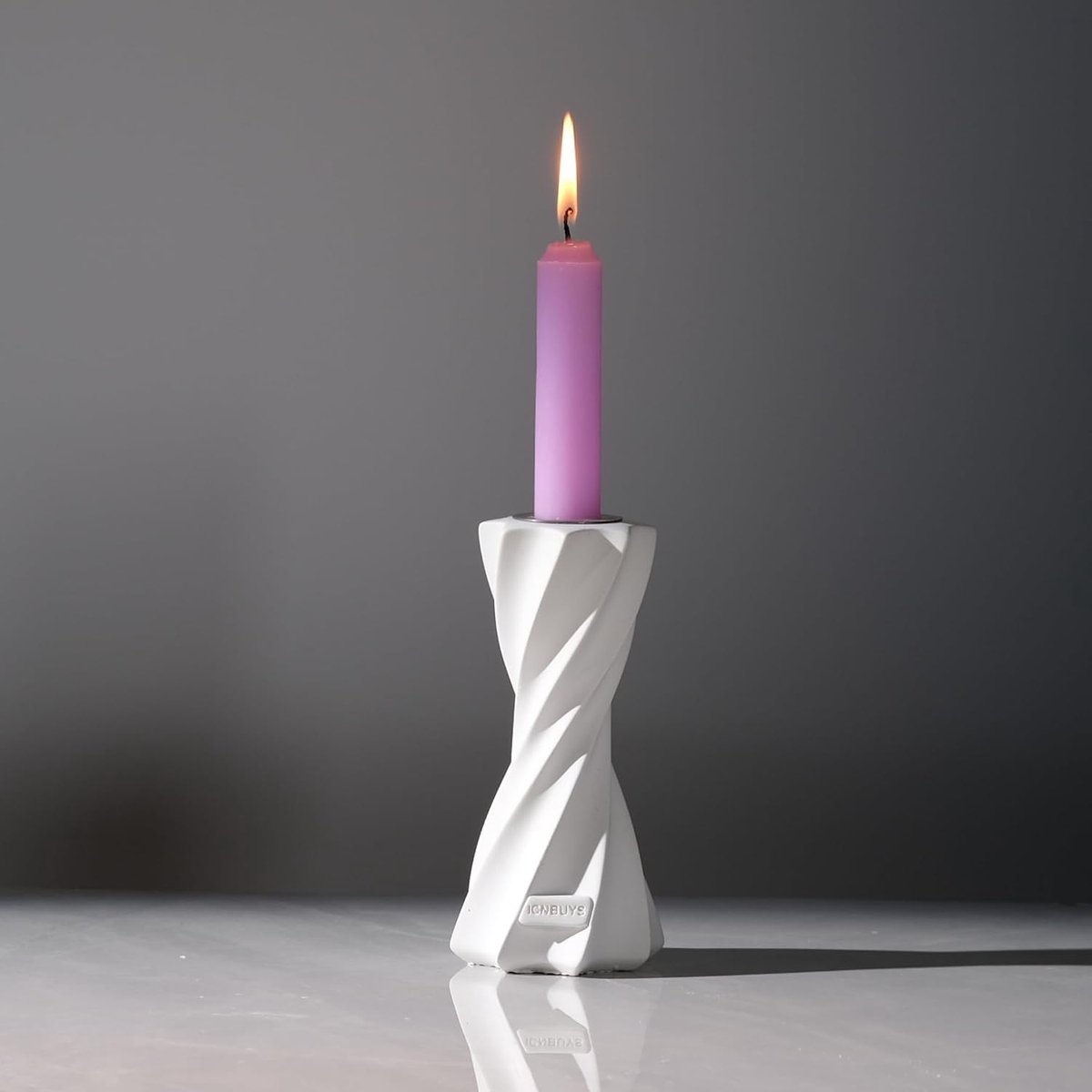 Twist Kaarsenhouder, decoratieve kaarsenhouder voor tafeldisplay, romantische decoratie, unieke woondecoratie, esthetisch, housewarming cadeau, sculptuur kandelaar hoogte 14,5 cm