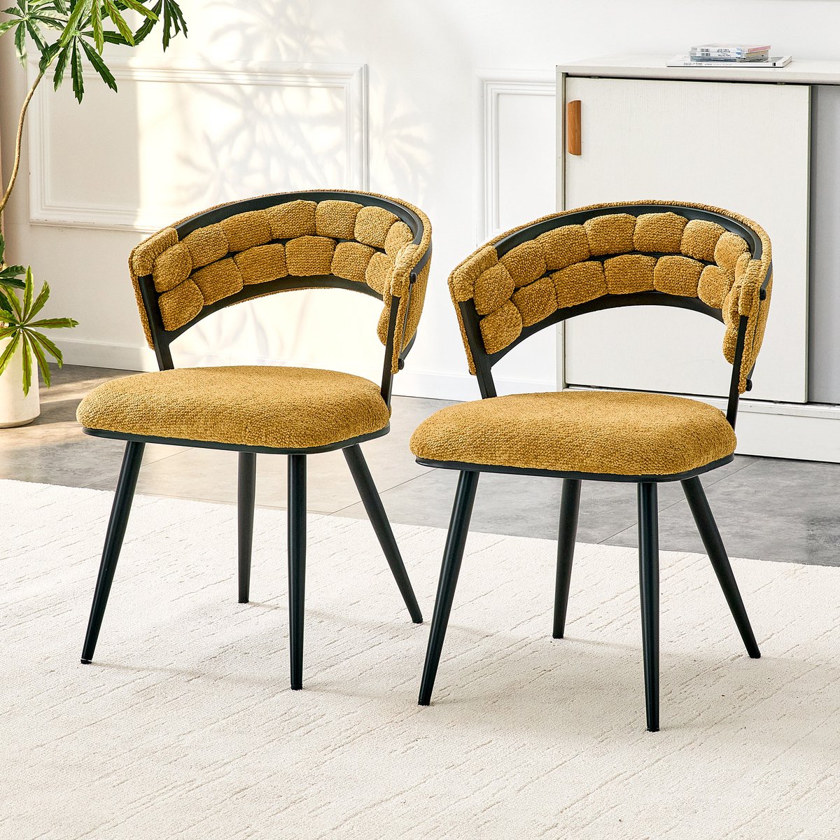 MODENUIT Eetkamerstoel Set Van 2 - Gele Velvet Zitting - Zwart Metalen Onderstel - Voor Eetkamer En Woonkamer - 78 Cm