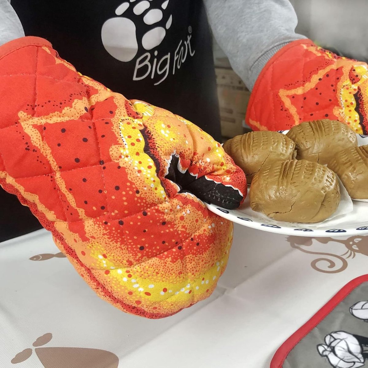 SnelShoppen - Grappige Ovenwant Kookhandschoenen 1 Paar Warmtebestendig Non-Slip Bakhandschoenen voor Bakken, Grillen, Magnetron, Kattenpatroon (Krab