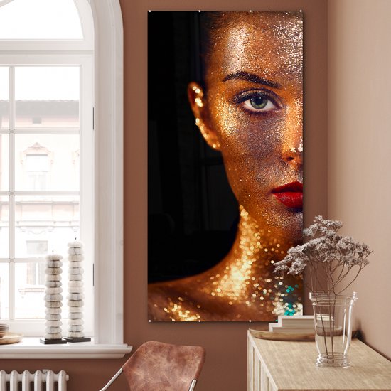 MuchoWow® Peinture sur Verre - Maquillage - Or - Femme - Luxe - Glitter - Art - 80x160 cm - Peintures sur Verre Peintures - Photo sur Glas