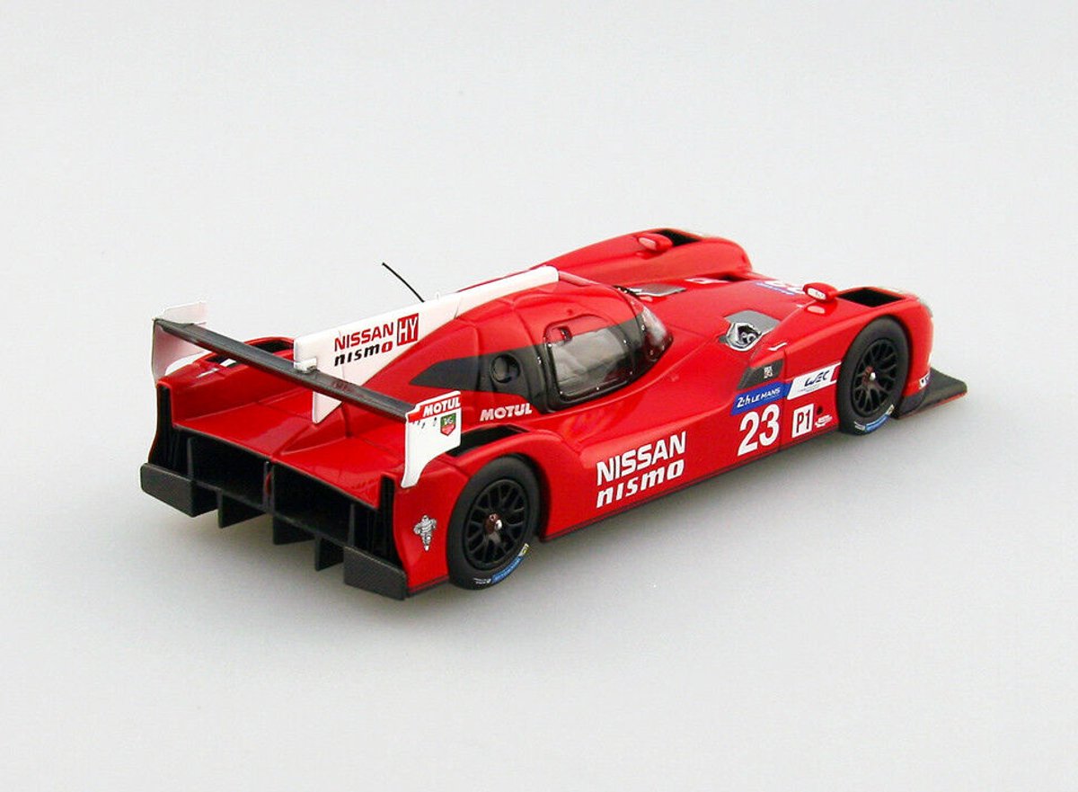 Nissan GT-R LM Nismo Launch Version #23 2015 - 1:43 - Ebbro