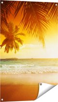 Gards Tuinposter Tropisch Strand tijdens Zonsondergang - 60x90 cm - Tuindoek - Tuindecoratie - Wanddecoratie buiten - Tuinschilderij
