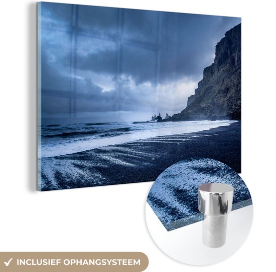 MuchoWow® Glasschilderij 150x100 cm - Schilderij acrylglas - IJsland - Wolken - Kust - Foto op glas - Schilderijen