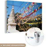 MuchoWow® Glasschilderij 60x40 cm - Schilderij acrylglas - Gebedsvlaggen bij de Swayambhunath stupa in Nepal - Foto op glas - Schilderijen