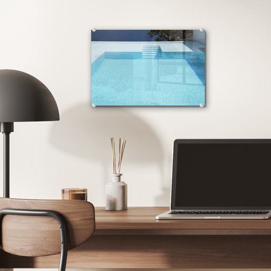 ® Glasschilderij 30x20 cm - Schilderij acrylglas - Oneindig zwembad met traptreden - Foto op glas - Muurdecoratie woonkamer - Wanddecoratie slaapkamer - Schilderijen