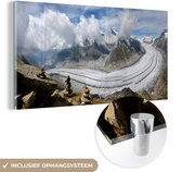 MuchoWow® Glasschilderij 80x40 cm - Schilderij acrylglas - Panorama van de Europese Aletschgletsjer in Zwitserland met wolken - Foto op glas - Schilderijen