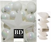 Kerstversiering kunststof kerstballen en hangers parelmoer wit 5-6-8 cm pakket van 39x stuks - Met ster vorm piek van 19 cm