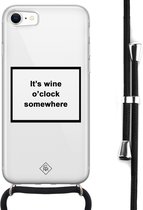 iPhone SE 2020 hoesje met koord - Wine o'clock | Apple iPhone SE (2020) crossbody case | Zwart, Transparant | Tekst