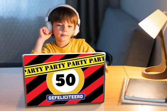 Laptop sticker - 10.1 inch - Jubileum - 50 Jaar versiering - Verjaardag - 25x18cm - Laptopstickers - Laptop skin - Cover