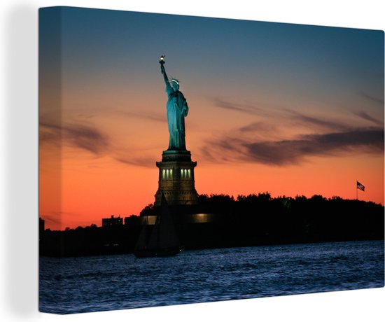Canvas Schilderij Amerikaanse Vrijheidsbeeld verlicht in de schemering - 60x40 cm - Wanddecoratie