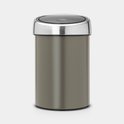 Bronskleurige Brabantia prullenbak met zilverkleurig 'touch' deksel.