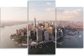 Trend24 - Canvas Schilderij - Manhattan New York - Drieluik - Steden - 90x60x2 cm - Bruin