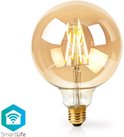 Een grote G125 E27 LED-lamp met amberkleurig glas, zichtbare filamenten en SmartLife logo.