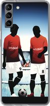 Geschikt voor Samsung Galaxy S21 Plus hoesje - Een illustratie van twee voetballers in een stadion - Jongens - Meiden - Kids - Siliconen Telefoonhoesje