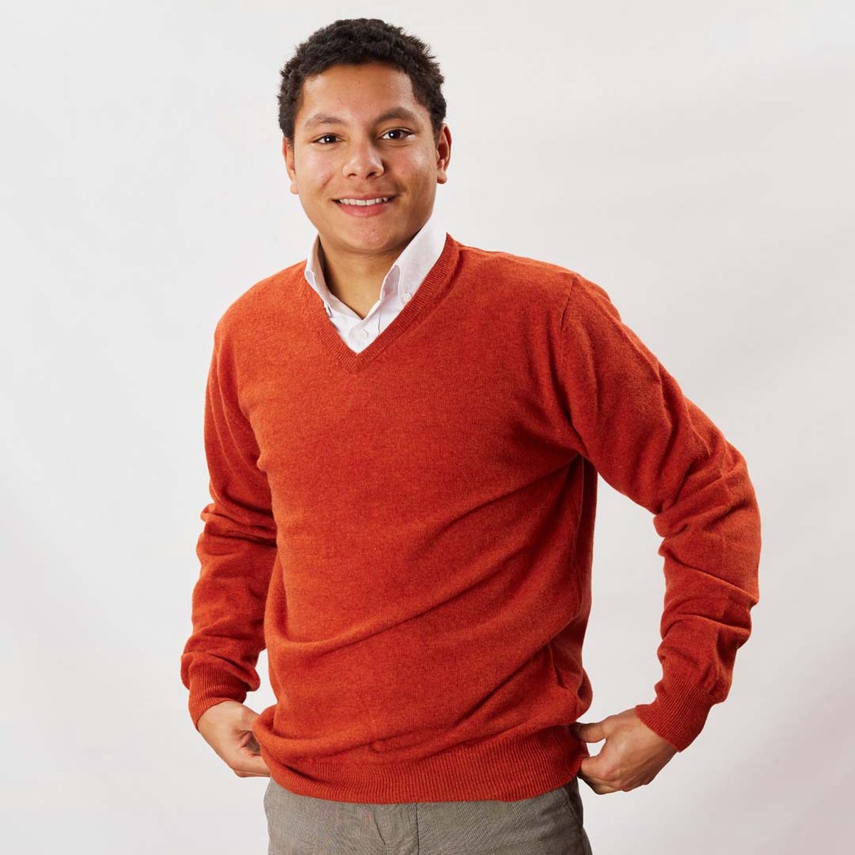 Osborne Knitwear Trui met V hals - Geelong wol - Ember - S