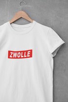 Shirt - Zwolle - Wurban Wear | Grappig shirt | Leuk cadeau | Unisex tshirt | PEC Zwolle | Sassenpoort | Peperbus | Wit & Zwart