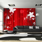 Fotobehangkoning - Behang - Vliesbehang - Fotobehang Sprankelende Bloemen - Flowering scarlet - 300 x 210 cm