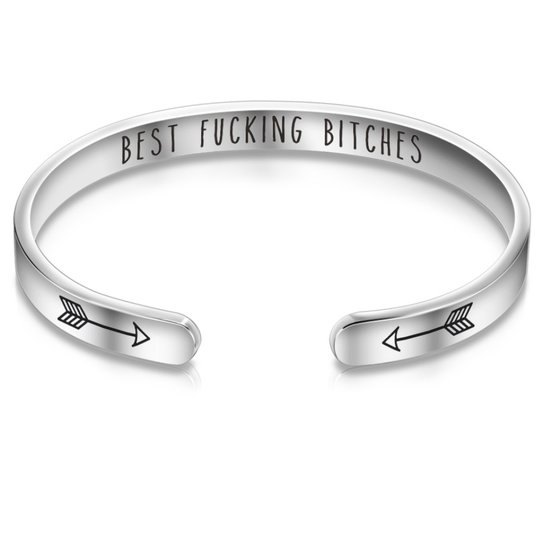 Marama - armband zilver - best fucking bitches - gegraveerd - rvs - bangle - cadeau dames - vriendschap - licht buigbaar