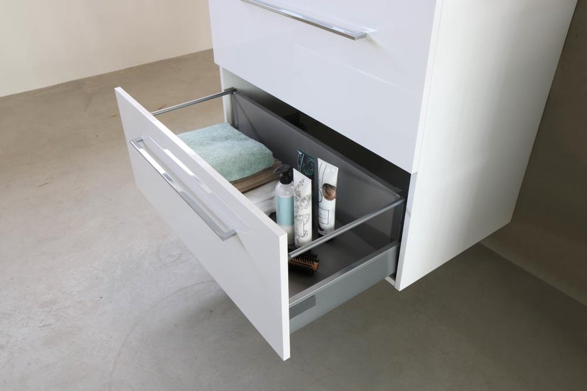 Basic Premium 39 badmeubelset met spiegelkast met geïntegreerde LED verlichting, wastafelonderkast met grepen, 2 lades en acryl wastafel zonder