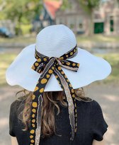 Witte Zomerhoed / dameshoed met Afrikaanse print band - Bogolan / Strandhoed / Zonnehoed / Strohoed / Beach hat