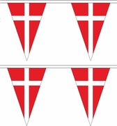 2x stuks polyester vlaggenlijnen Denemarken 5 meter - Deense buiten vlaggetjes - Polyester