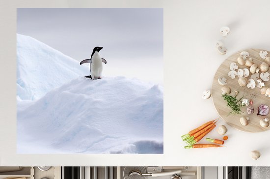 KitchenYeah® Inductie beschermer 78x78 cm - Pinguïn - IJs - Winter - Kookplaataccessoires - Afdekplaat voor kookplaat - Inductiebeschermer - Inductiemat - Inductieplaat mat