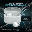 Witte oordopjes met oplaadcase. Duurzaam en betrouwbaar. IPX4 classificatie, bestand tegen regen- en spatwater.