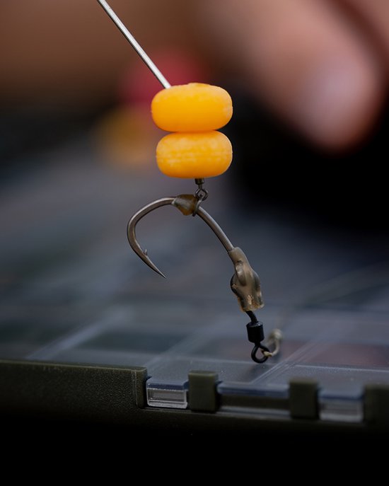 Fox Edges Super Wide Gape (Inturned Eye) Micro Barbed (10pcs) - Maat : 4 van Fox — afbeelding 5