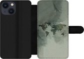 Bookcase Geschikt voor iPhone 13 Mini telefoonhoesje - Wereldkaart - Groen - Grijs - Met vakjes - Wallet case met magneetsluiting