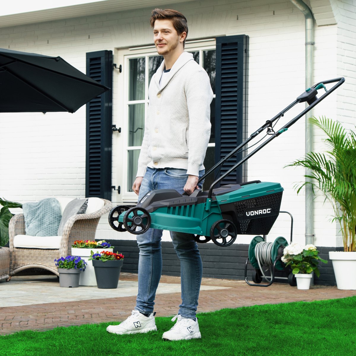 VONROC Grasmaaier 1300W en Grastrimmer 300W – Complete set – 32 cm maaibreedte - Drie instelbare maaihoogtes: 30/50/70 mm - Incl. 30L Opvangbak – foto 6