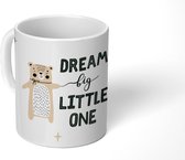 Mok - Koffiemok - Quotes - Baby - Spreuken - Dream big little one - Kids - Kinderen - Jongens - Meiden - Mokken - 350 ML - Beker - Koffiemokken - Theemok - Mok met tekst