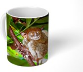 Mok - Filipijns spookdier tussen de groene bladeren - 350 ML - Beker - Uitdeelcadeautjes