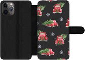 Bookcase Geschikt voor iPhone 11 Pro Max telefoonhoesje - Kerst - Kerstboom - Auto - Design - Met vakjes - Wallet case met magneetsluiting