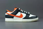 NIKE DUNK LOW PRM HALLOWEEN (2021) DD3357-100 Maat 44.5