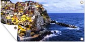 Tuinposter Cinque Terre verlicht tijdens de schemering in Italië - 80x40 cm - Wanddecoratie Buiten - Tuinposter - Tuindoek - Schuttingposter - Tuinschilderij