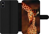 Bookcase Geschikt voor iPhone X telefoonhoesje - Giraffe - Kalf - Portret - Met vakjes - Wallet case met magneetsluiting