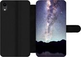 Bookcase iPhone XR Bookcase - Univers - Voie lactée - Ciel étoilé - Garçons - Filles - Enfants - Avec compartiments - Etui portefeuille à fermeture magnétique