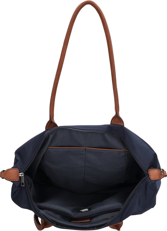 Donkerblauwe nylon tas, open, met bruine leren handvatten en binnenzakken.