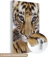 MuchoWow® Glasschilderij 120x180 cm - Schilderij acrylglas - Dieren - Tijger - Welp - Foto op glas - Schilderijen