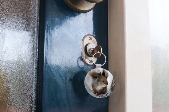 Porte-clés - Écureuil - Animal - Arbre - Hiver - Plastique - Rond - Cadeaux à distribuer